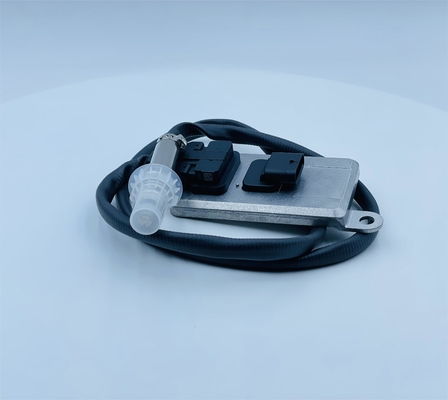 24V vrachtwagennox Sensor voor Geschikte LIEBHERR-OEM 11008787 5WK96716